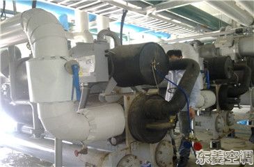 中央空調系統進水維修方法，中央空調系統進水如何避免？